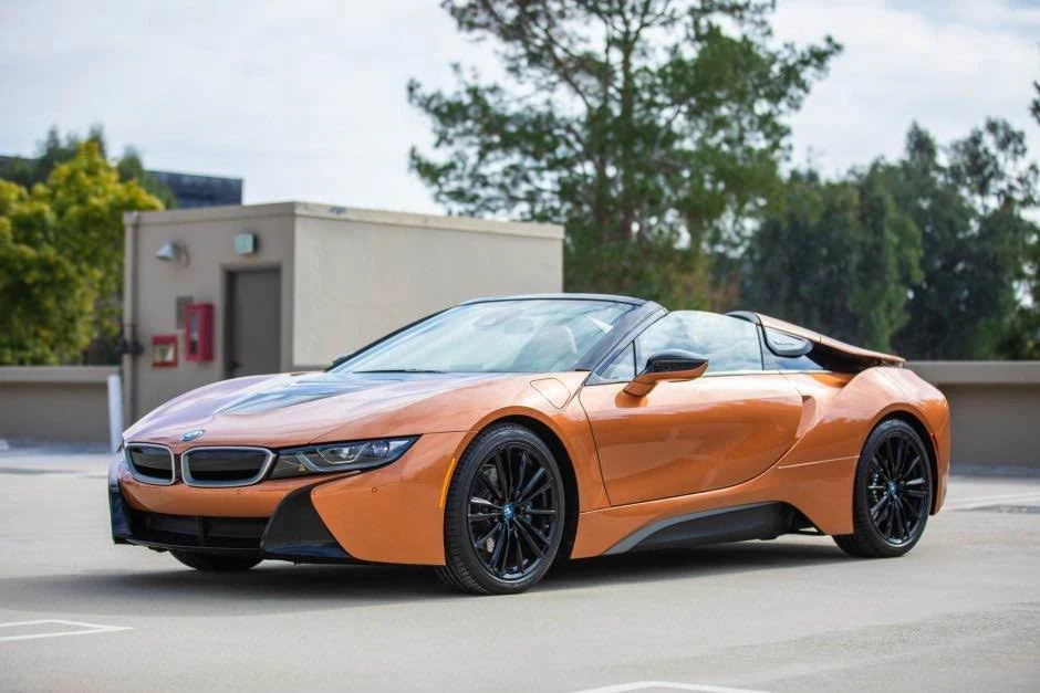 2019 BMW i8 - Image 2 of 2