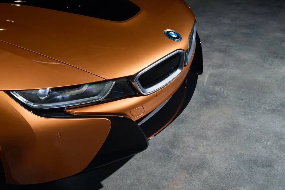 2019 BMW i8 - Image 11 of 17