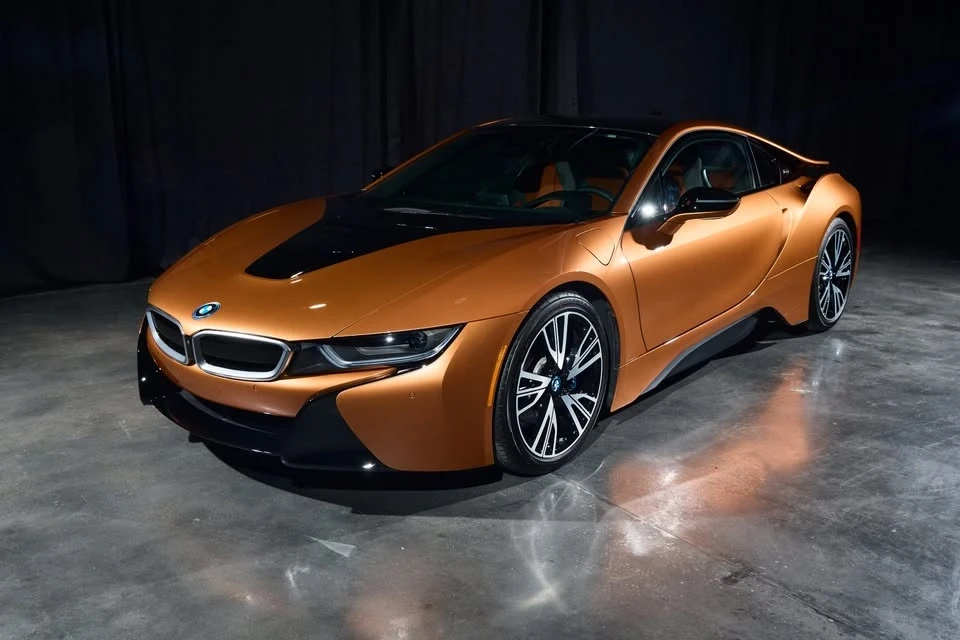 2019 BMW i8 - Image 12 of 17