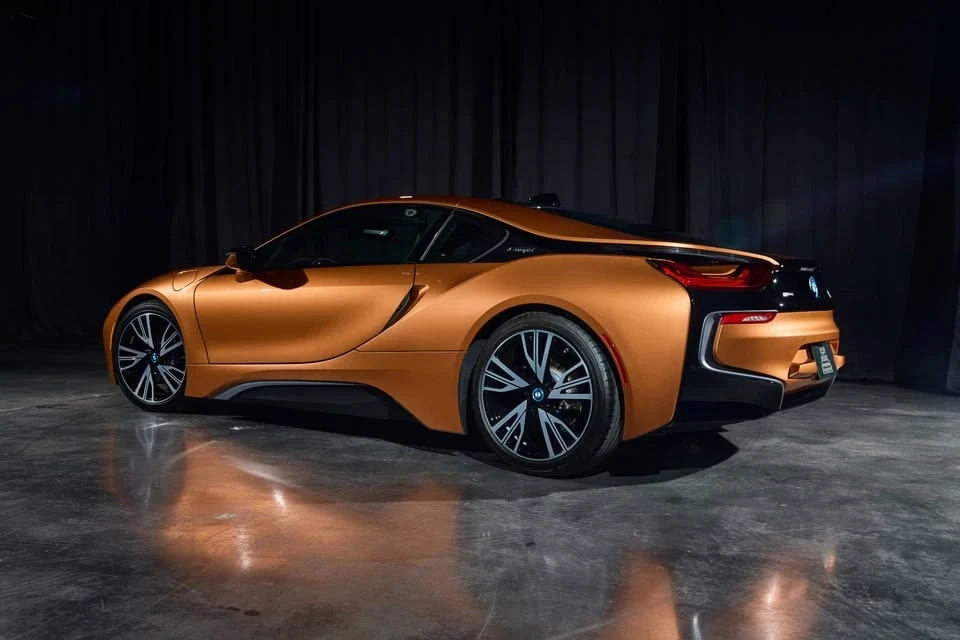 2019 BMW i8 - Image 6 of 17