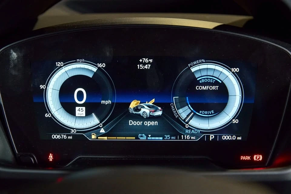 2019 BMW i8 - Image 17 of 17