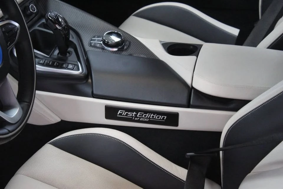 2019 BMW i8 - Image 12 of 20