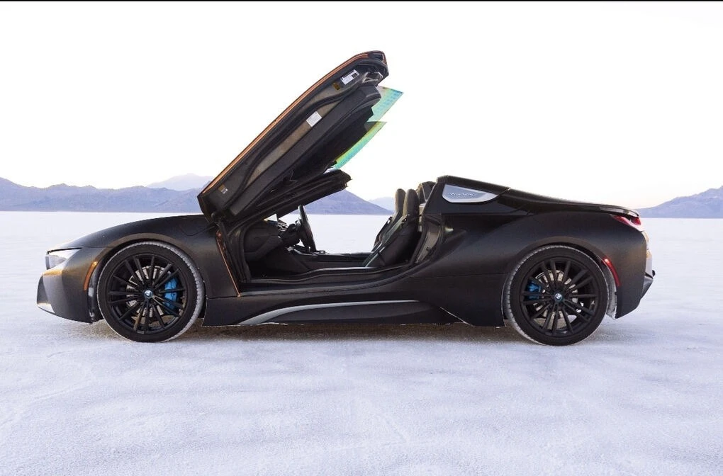 2019 BMW i8 - Image 4 of 13