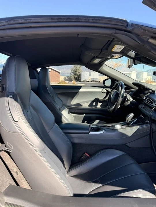 2019 BMW i8 - Image 7 of 13