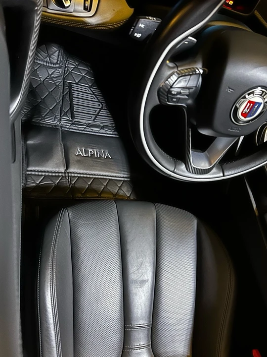 2019 BMW i8 - Image 28 of 31