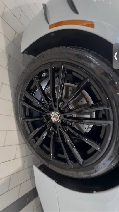 2019 BMW i8 - Image 7 of 21