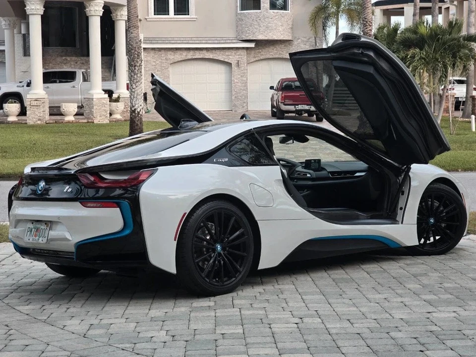 2019 BMW i8 - Image 5 of 21