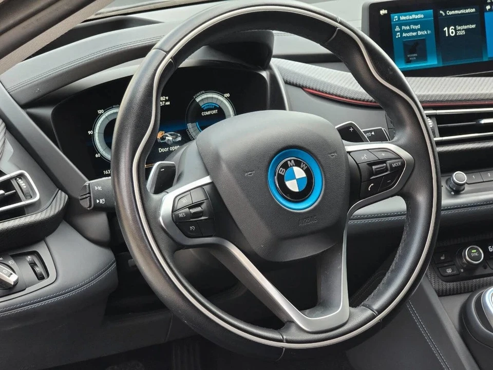 2019 BMW i8 - Image 14 of 21