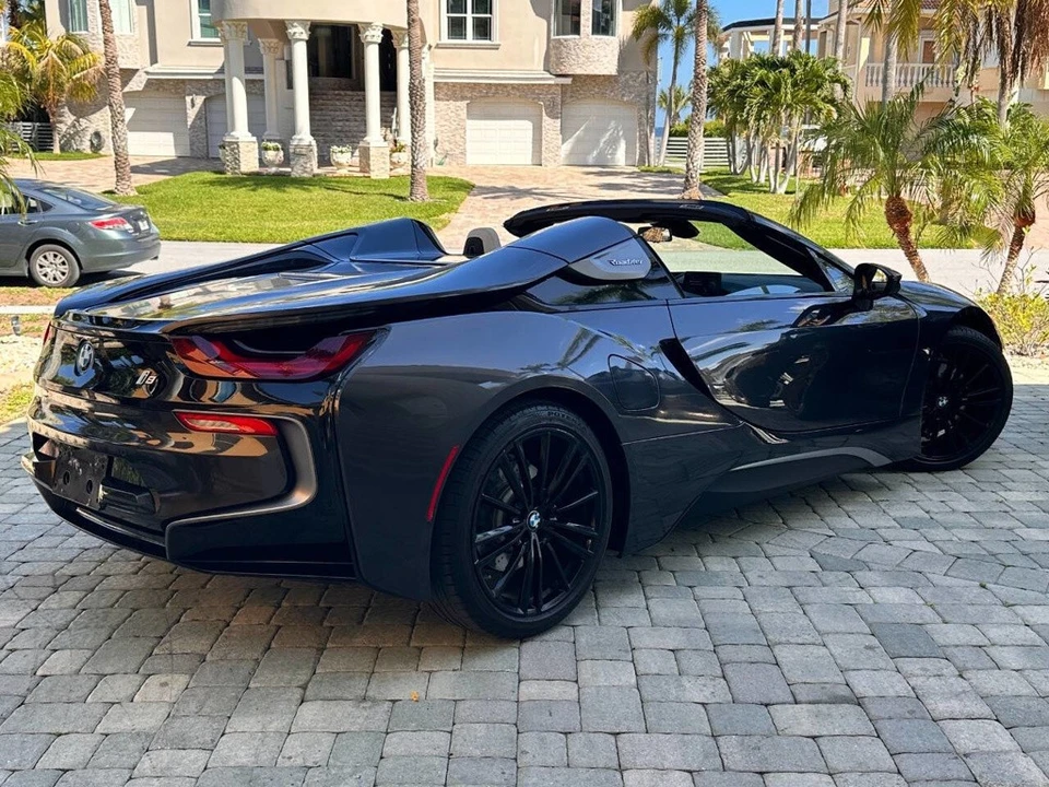 2019 BMW i8 - Image 6 of 24
