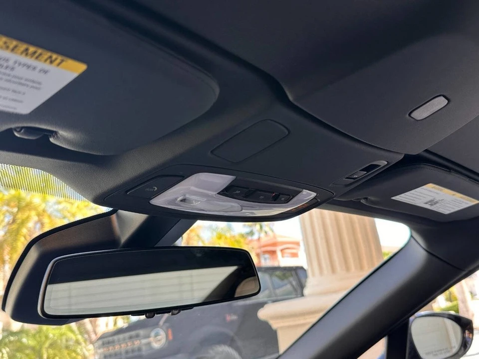 2019 BMW i8 - Image 22 of 24