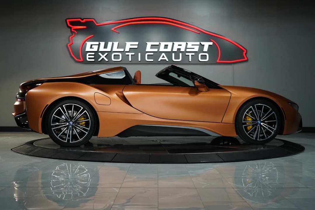 2019 BMW i8 - Image 17 of 21