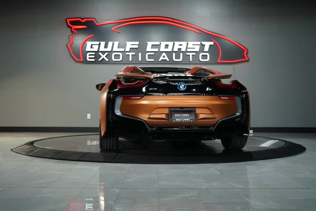 2019 BMW i8 - Image 10 of 12