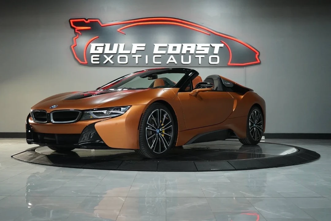 2019 BMW i8 - Image 2 of 12