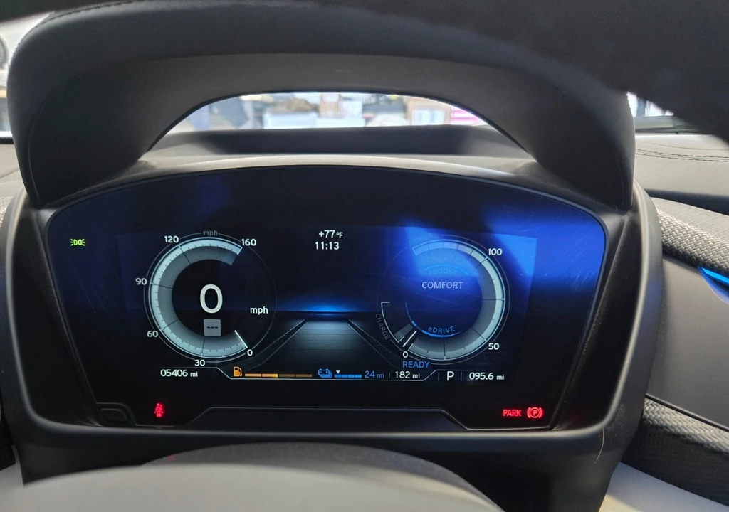2019 BMW i8 - Image 2 of 15