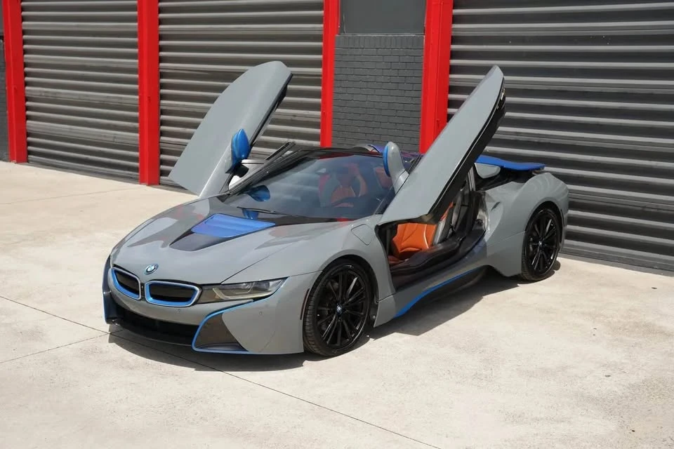 2019 BMW i8 - Image 4 of 20