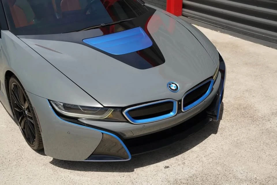 2019 BMW i8 - Image 8 of 20
