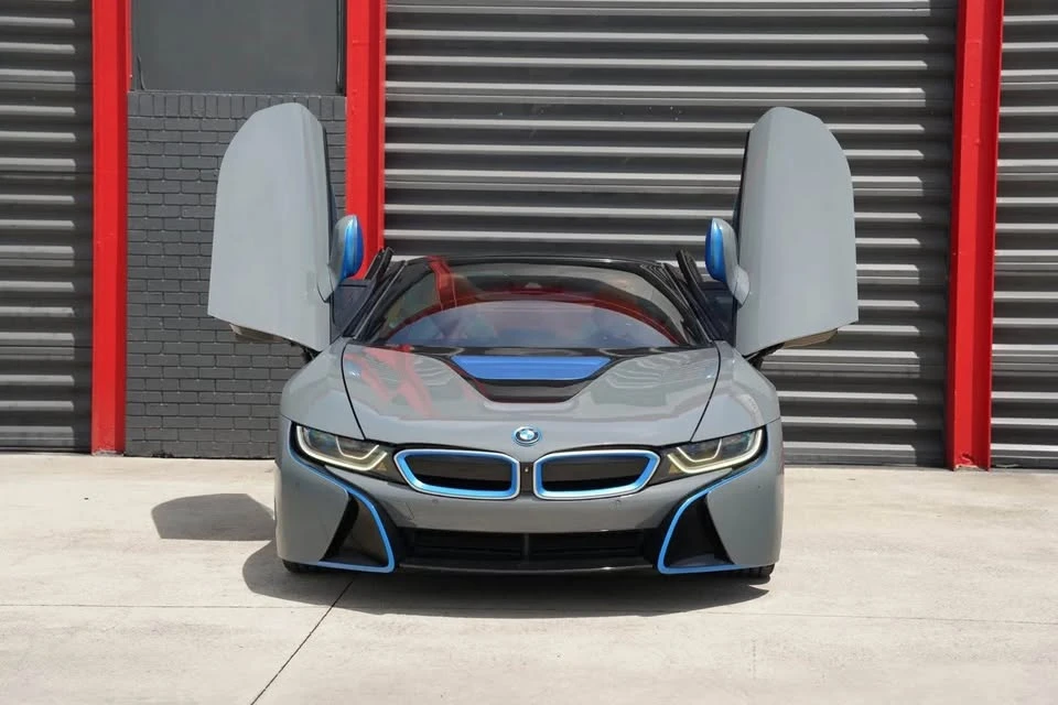 2019 BMW i8 - Image 3 of 20