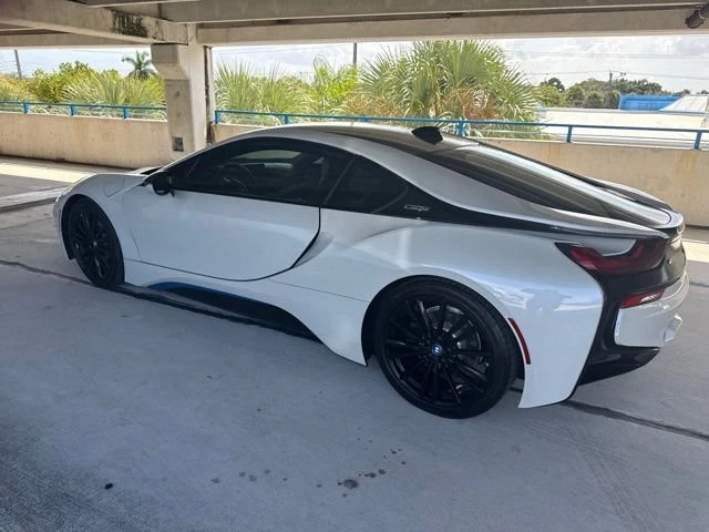 2019 BMW i8 - Image 15 of 20