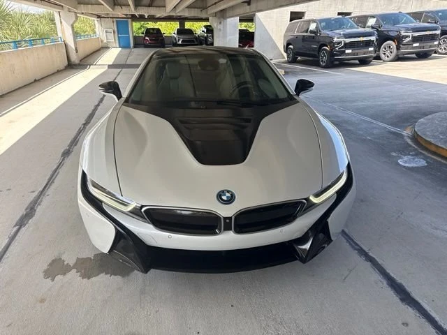 2019 BMW i8 - Image 16 of 20