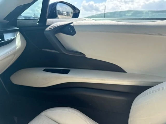 2019 BMW i8 - Image 11 of 20