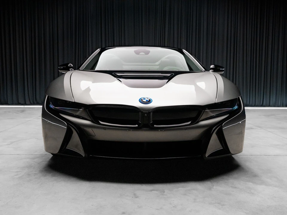 2019 BMW i8 - Image 20 of 31