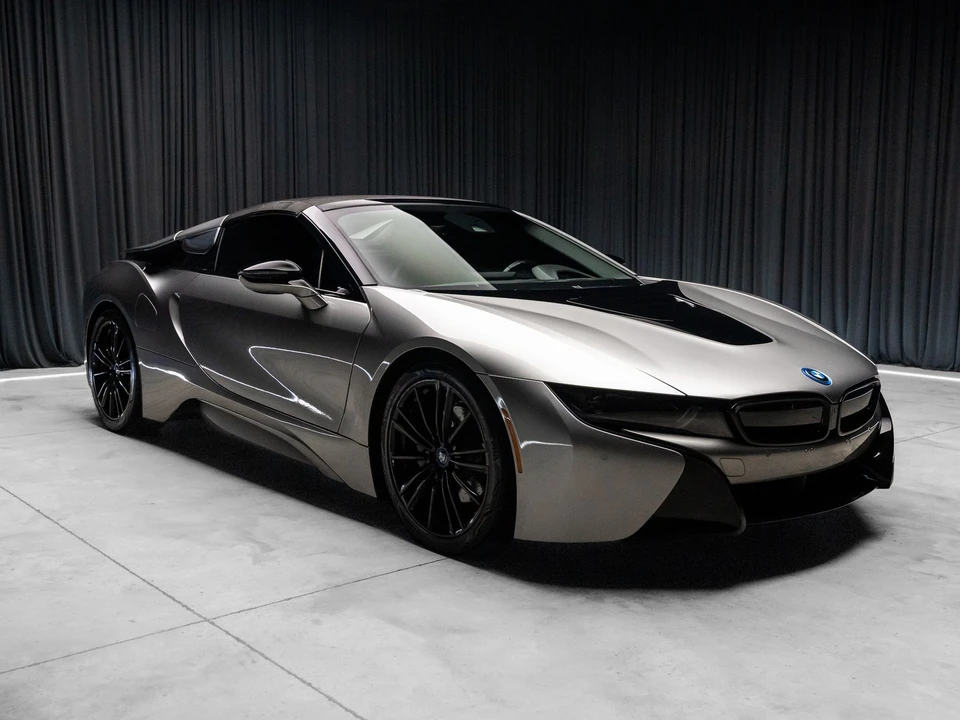 2019 BMW i8 - Image 3 of 31