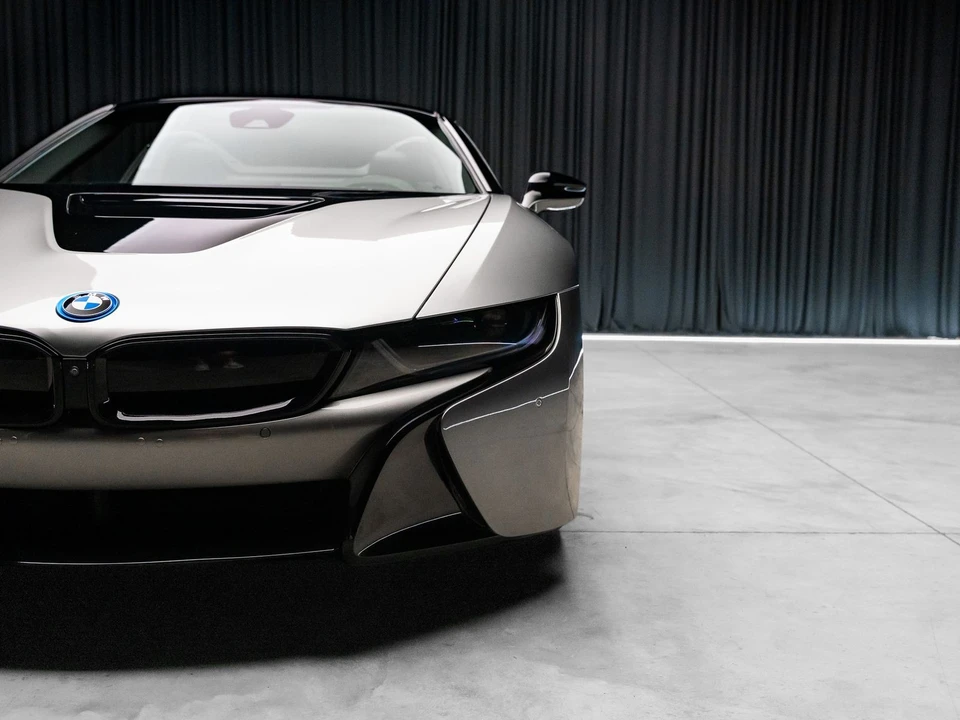 2019 BMW i8 - Image 21 of 31