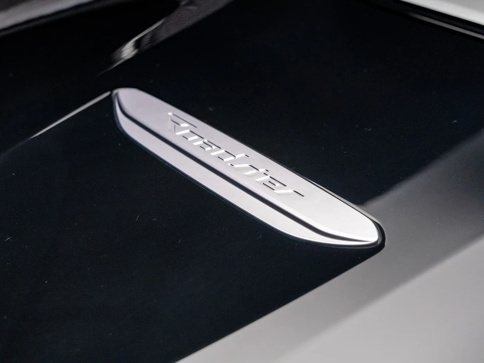2019 BMW i8 - Image 5 of 31