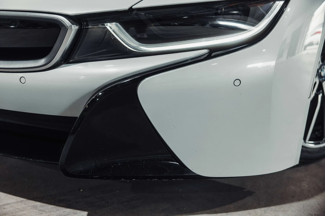 2019 BMW i8 - Image 20 of 31