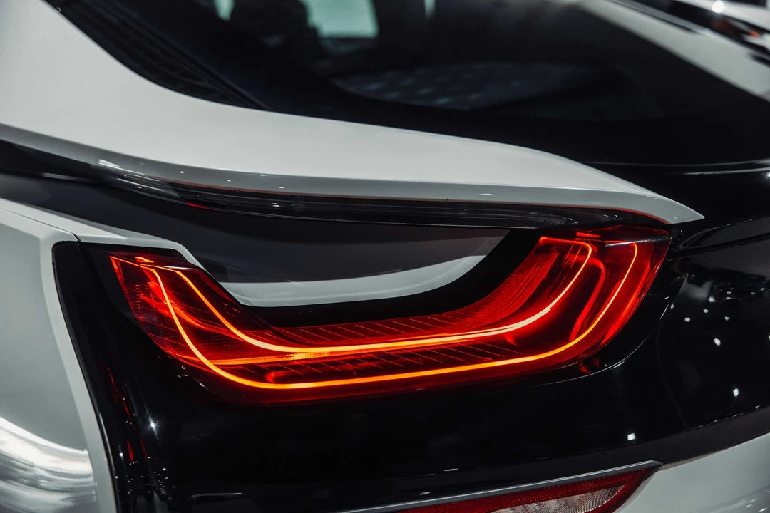 2019 BMW i8 - Image 31 of 31