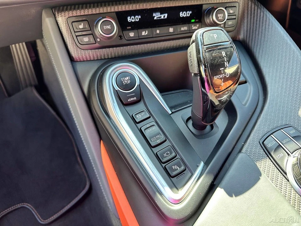 2019 BMW i8 - Image 22 of 24