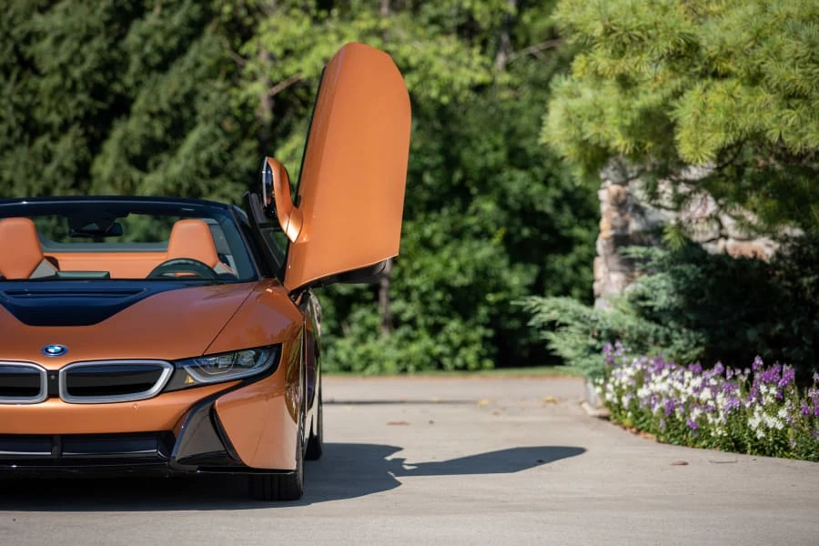 2019 BMW i8 - Image 13 of 27
