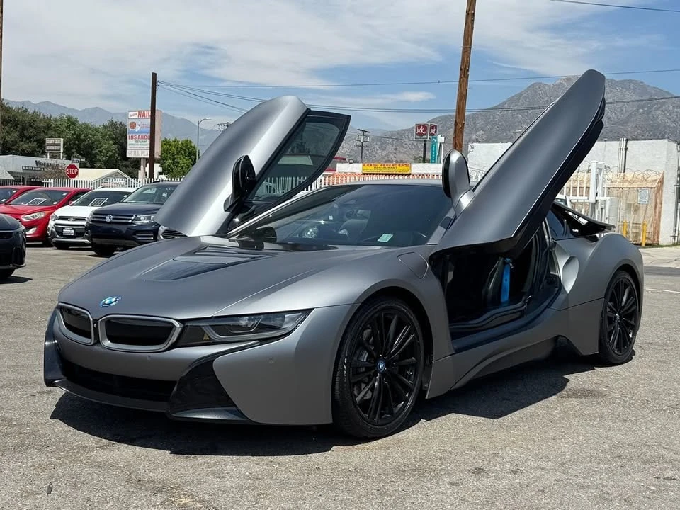 2019 BMW i8 - Image 5 of 11