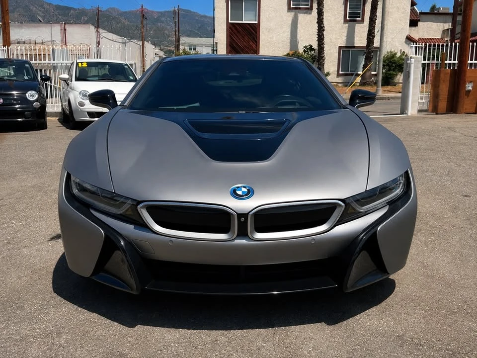 2019 BMW i8 - Image 4 of 11