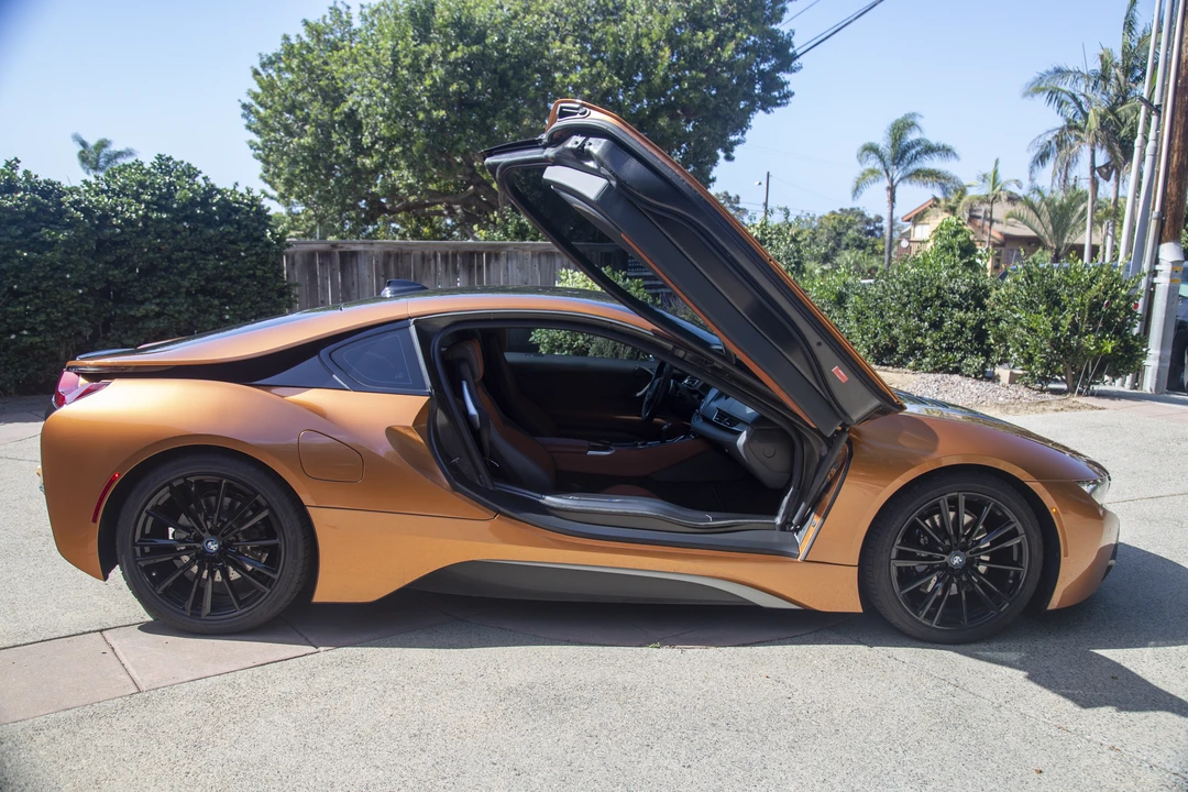 2019 BMW i8 - Image 22 of 24