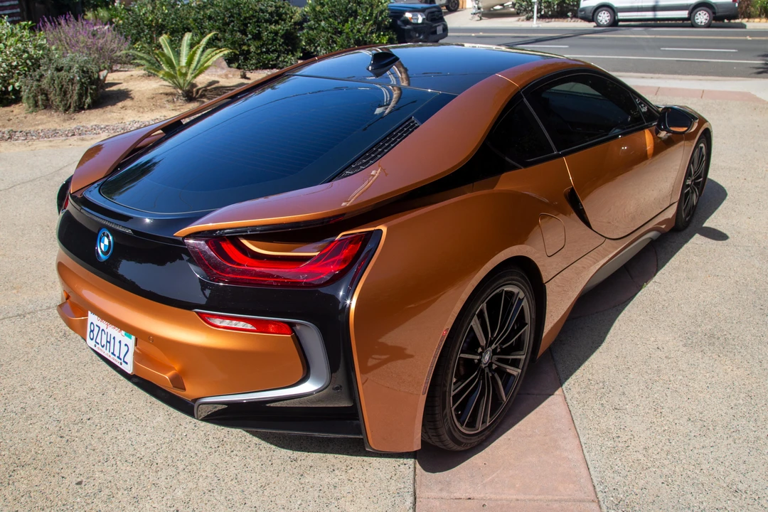 2019 BMW i8 - Image 4 of 24