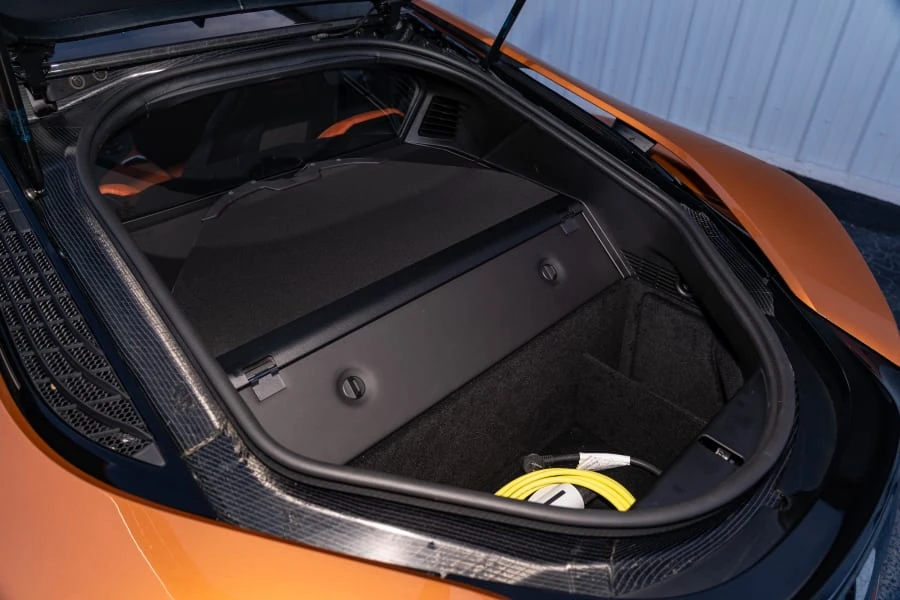 2019 BMW i8 - Image 22 of 25