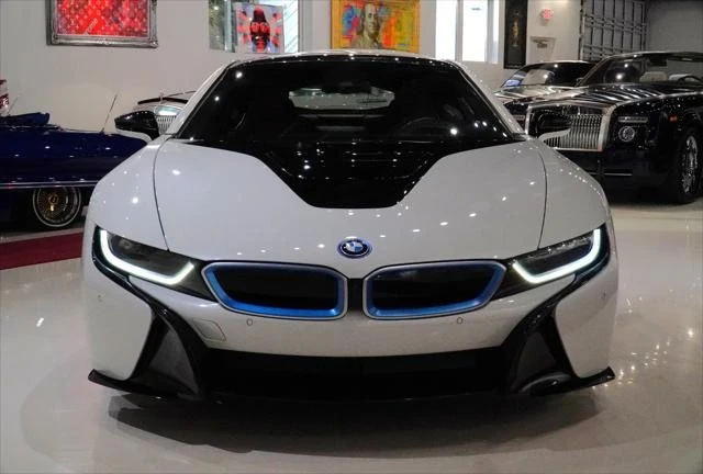 2019 BMW i8 - Image 6 of 21