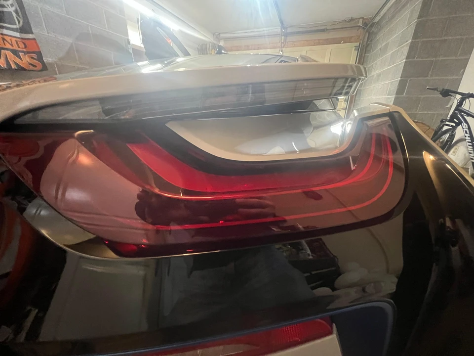 2019 BMW i8 - Image 21 of 27