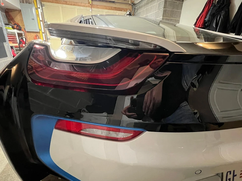 2019 BMW i8 - Image 18 of 27