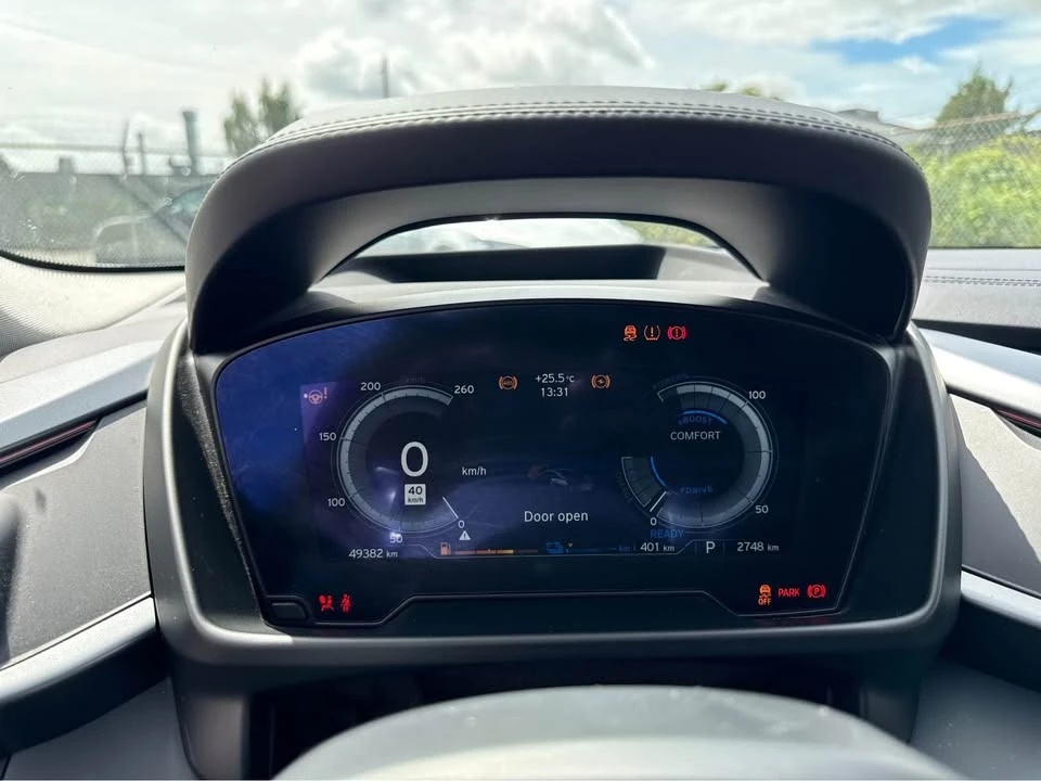 2019 BMW i8 - Image 15 of 16