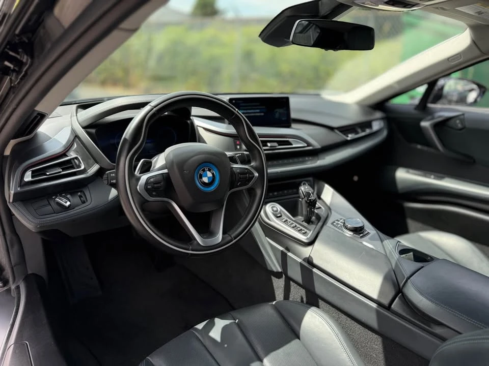 2019 BMW i8 - Image 11 of 16