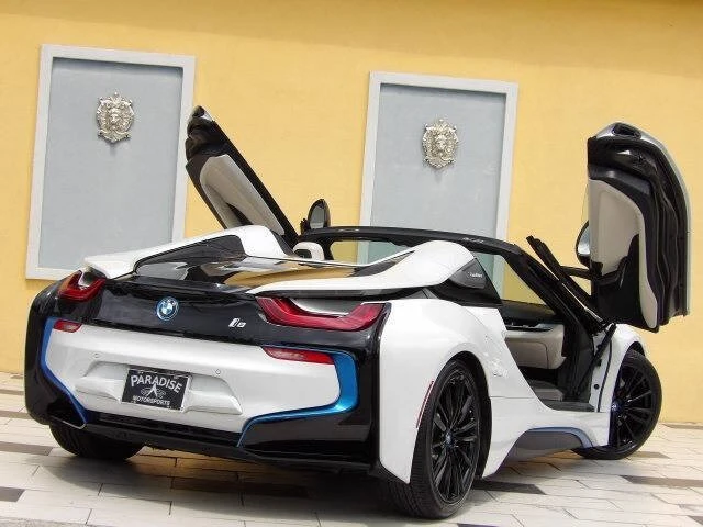 2019 BMW i8 - Image 15 of 20