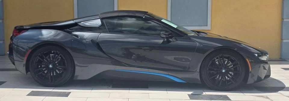 2019 BMW i8 - Image 9 of 20