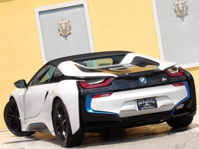 2019 BMW i8 - Image 4 of 20