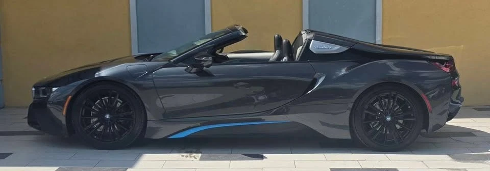 2019 BMW i8 - Image 17 of 20