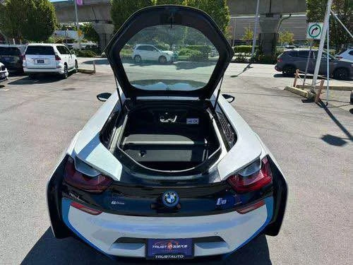 2019 BMW i8 - Image 5 of 18