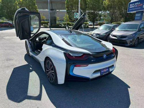 2019 BMW i8 - Image 4 of 18