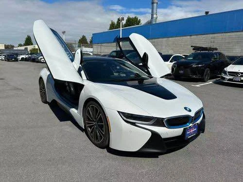 2019 BMW i8 - Image 9 of 18