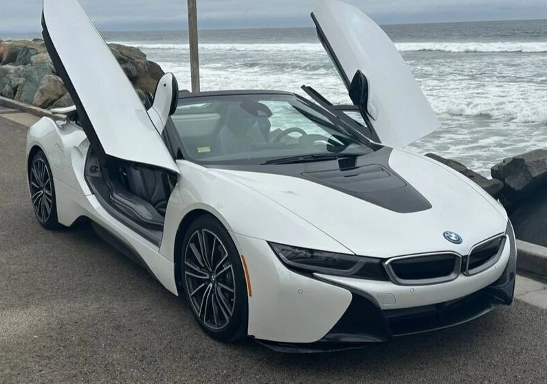 2019 BMW i8 - Image 9 of 9